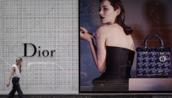 HONG KONG-THEME-WEALTH