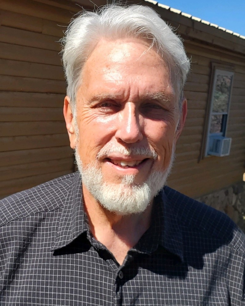 Michael Logan