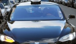 Tesla’s Self-Driving Taxis Face Federal Questions Before Hitting Austin Streets
