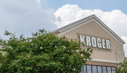 Kroger Discontinues Ship Platform, Redirects Customers to Pickup and Delivery