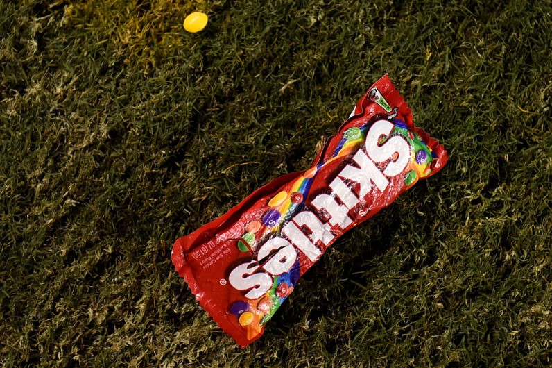 Mars Phases Out Titanium Dioxide in Skittles Amid Health Concerns