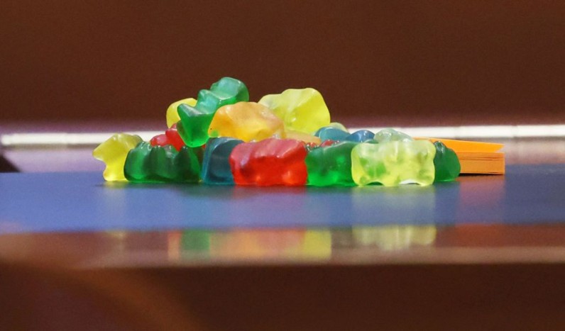 Vitamin Gummies Recalled from Amazon and Aldi After Peanut Contamination