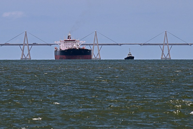 Global Oil Prices Jump Following Surprise US Attack on Iranian