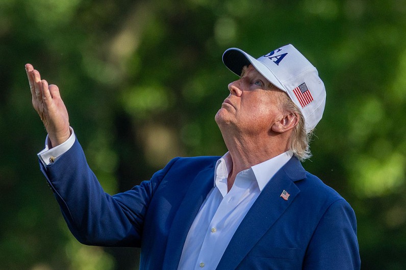 Trump Sets 25% Import Tax on Japan, South Korea, and