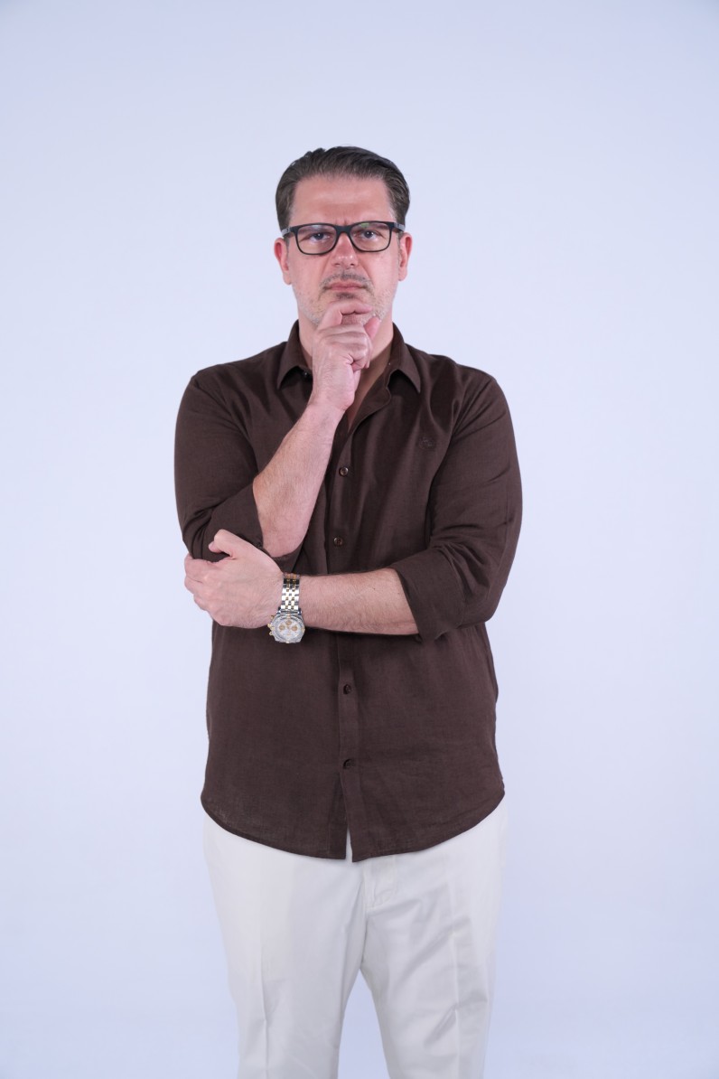 Alex Chiniborch