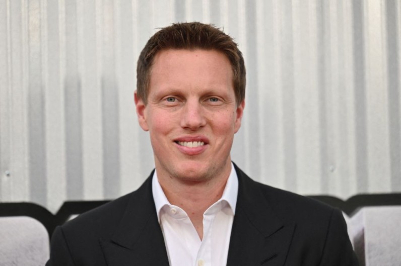 Paramount Workers Face Tough Choice Under CEO David Ellison: Office