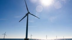 Trump Administration Moves to Block Major Offshore Wind Project Off