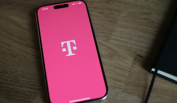 T-Mobile Quietly Ends Google One Unlimited Photos Deal