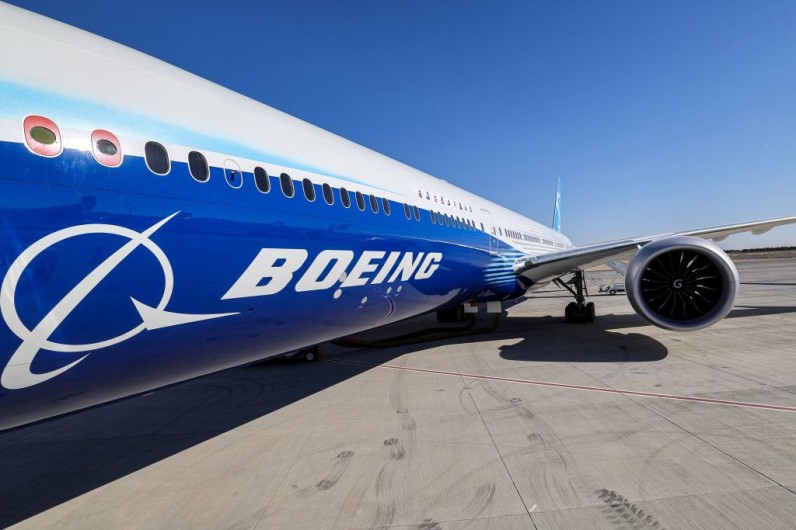 Boeing Pushes Replacement Hires as 3,200 Workers Remain on Strike