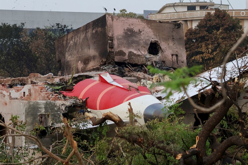 Air India’s Boeing 787 Faces New Safety Probe After Midair
