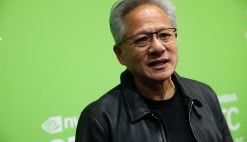Nvidia’s Jensen Huang Treats Crowds During Night with Samsung, Hyundai