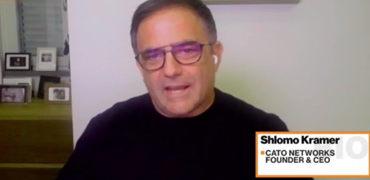 Tech CEO Says US Must ‘Take Control’ of Social Media