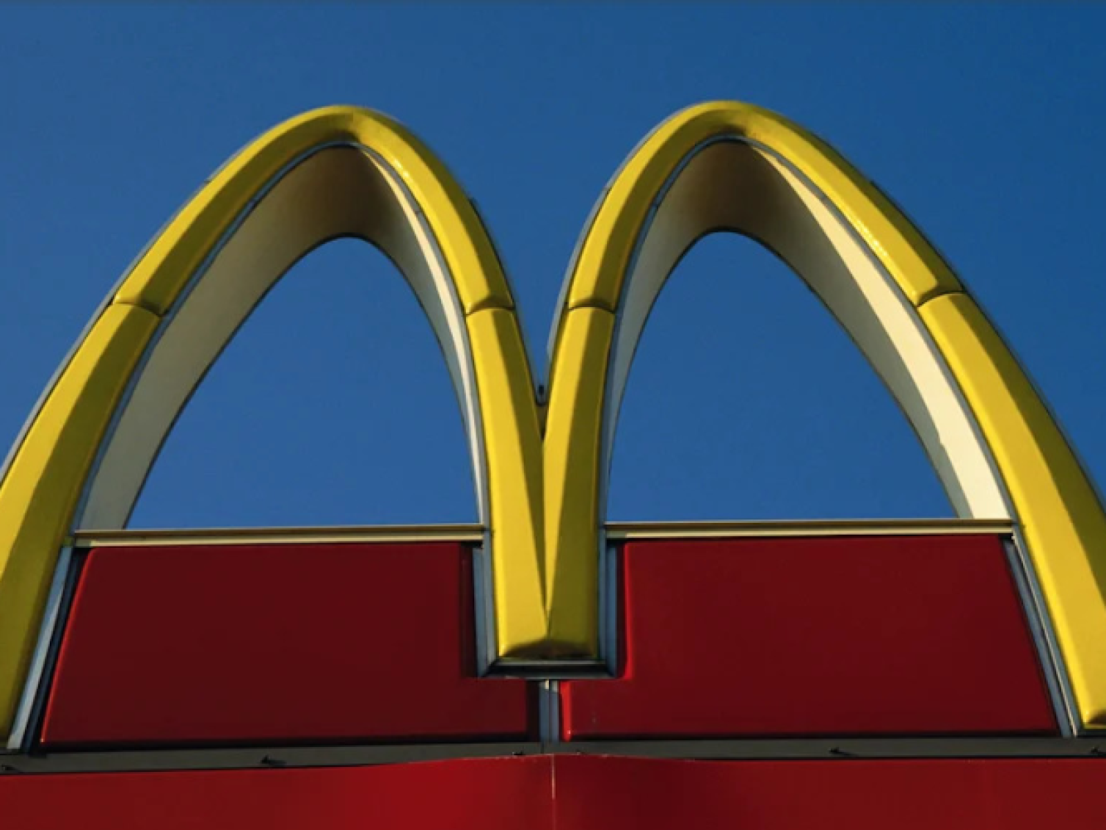 McDonald's Tests High-Protein Menu Items to Attract GLP-1 Weight-Loss Drug Users McDonald's Tests High-Protein Menu Items to Attract GLP-1 Weight-Loss Drug Users