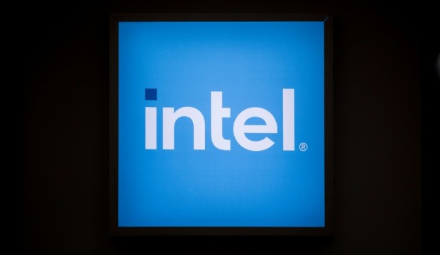 Executives at Silicon Valley chip maker Intel say 'fluid' US trade policies and regulatory moves have increased the chances of economic slowdown