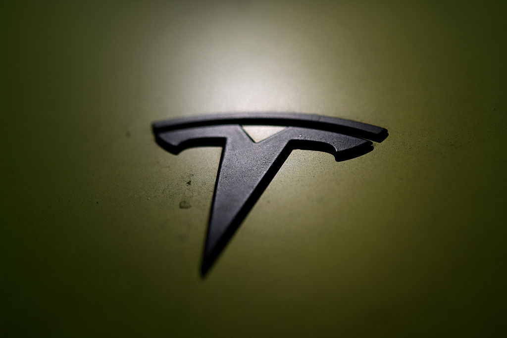 Tesla Expands Service of Unsupervised Robotaxis To Entire Austria Metro Area Six Months After Removing Human Monitors